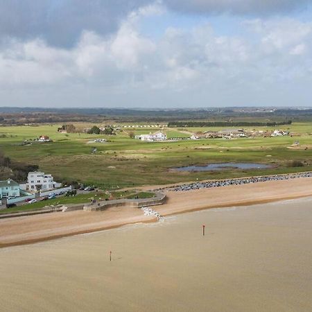 Links Bay - 100 Yards From Beach And Golf Course 딜 외부 사진